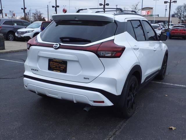 2021 Nissan Kicks SR