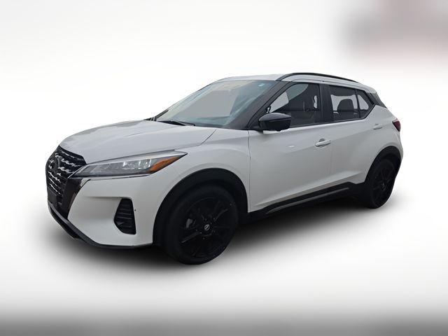 2021 Nissan Kicks SR