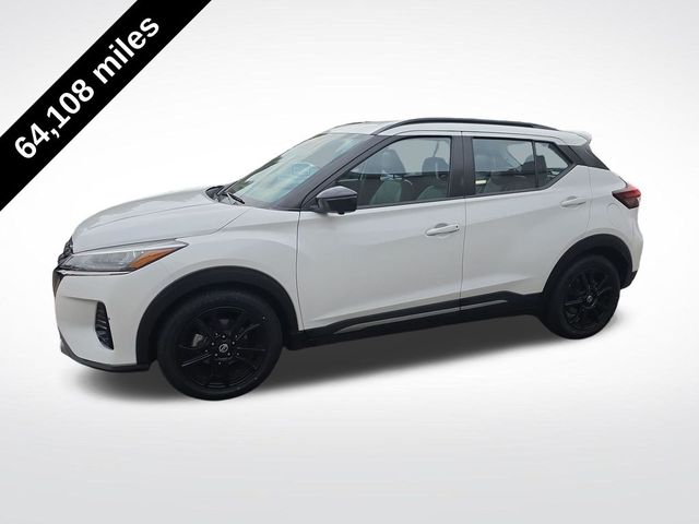 2021 Nissan Kicks SR
