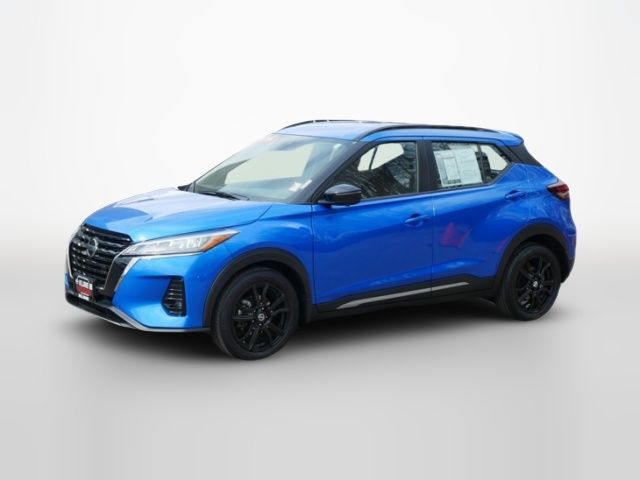 2021 Nissan Kicks SR
