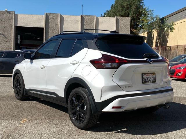 2021 Nissan Kicks SR