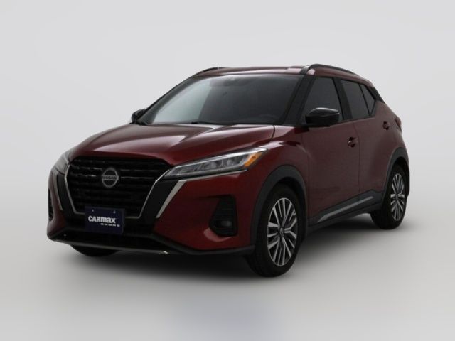 2021 Nissan Kicks SR