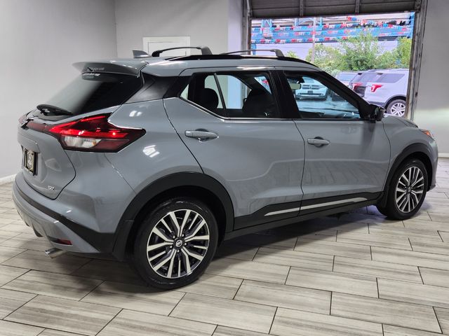 2021 Nissan Kicks SR