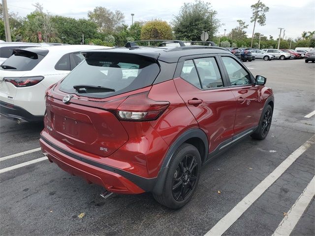 2021 Nissan Kicks SR