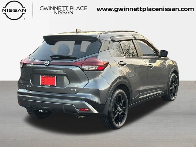 2021 Nissan Kicks SR