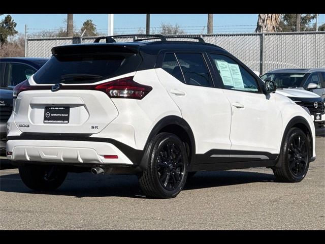 2021 Nissan Kicks SR