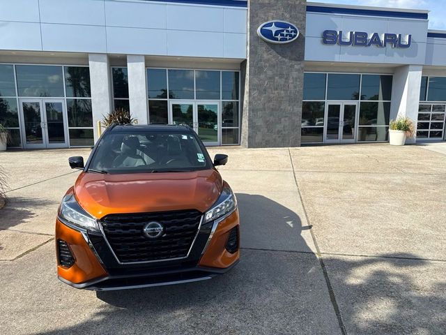 2021 Nissan Kicks SR