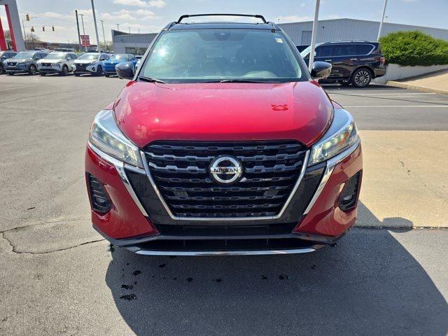 2021 Nissan Kicks SR
