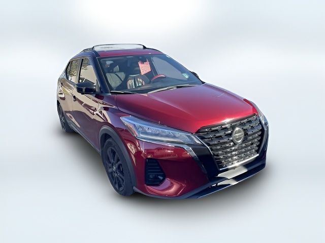 2021 Nissan Kicks SR