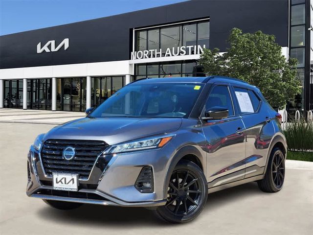 2021 Nissan Kicks SR