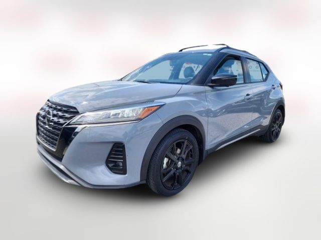 2021 Nissan Kicks SR
