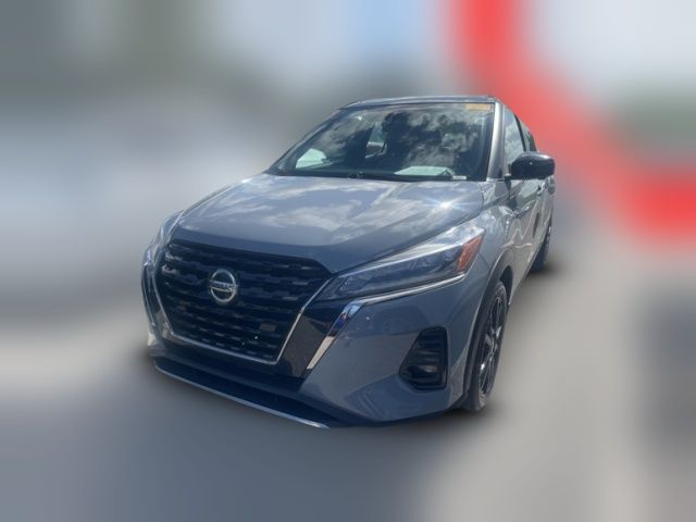 2021 Nissan Kicks SR