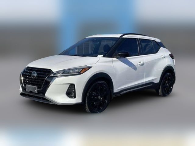 2021 Nissan Kicks SR