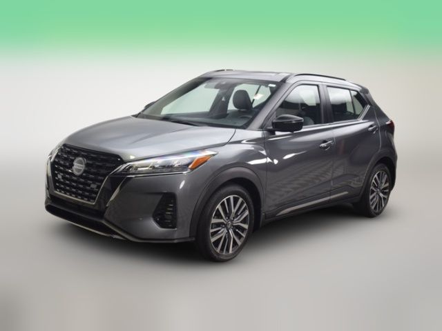 2021 Nissan Kicks SR