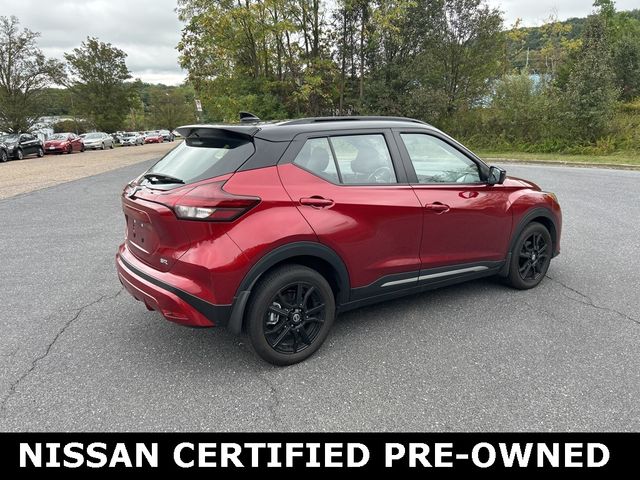 2021 Nissan Kicks SR