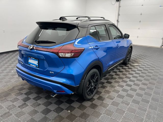 2021 Nissan Kicks SR