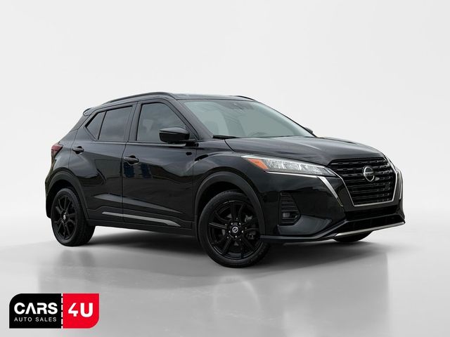 2021 Nissan Kicks SR
