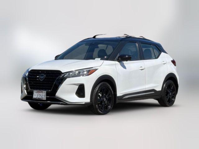 2021 Nissan Kicks SR