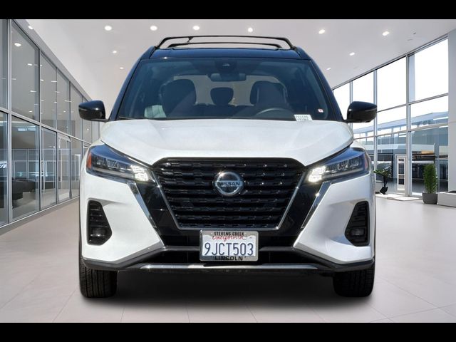 2021 Nissan Kicks SR