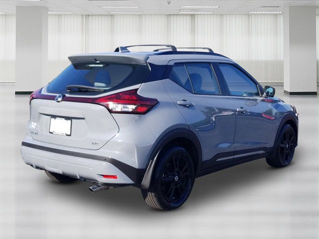 2021 Nissan Kicks SR