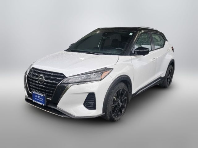 2021 Nissan Kicks SR