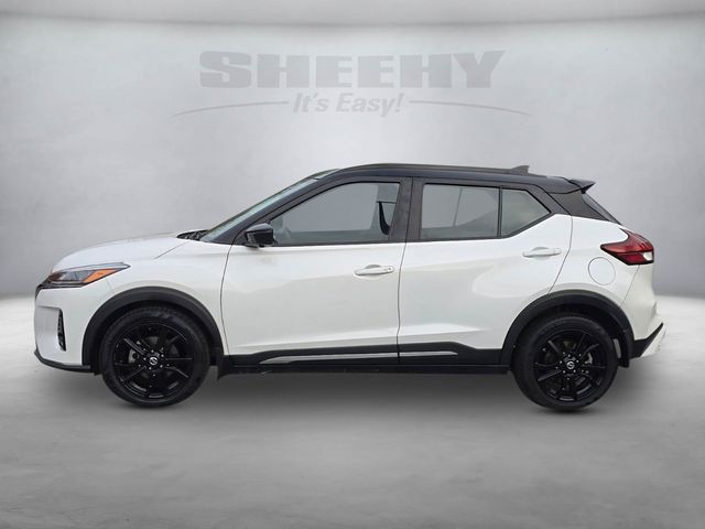 2021 Nissan Kicks SR