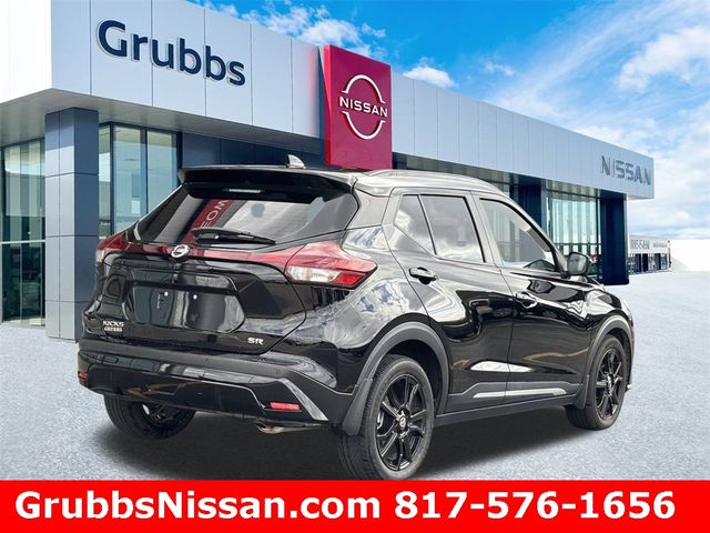 2021 Nissan Kicks SR