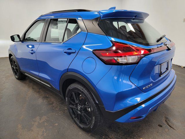 2021 Nissan Kicks SR