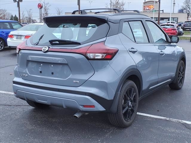 2021 Nissan Kicks SR