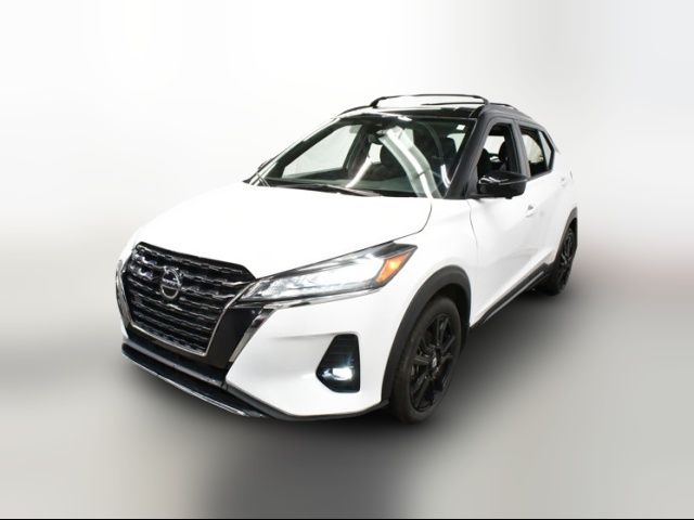 2021 Nissan Kicks SR