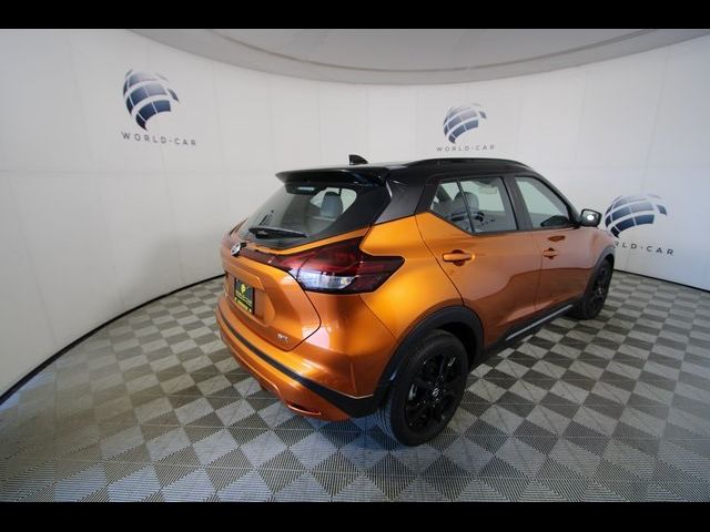 2021 Nissan Kicks SR
