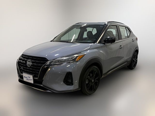 2021 Nissan Kicks SR