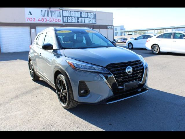 2021 Nissan Kicks SR