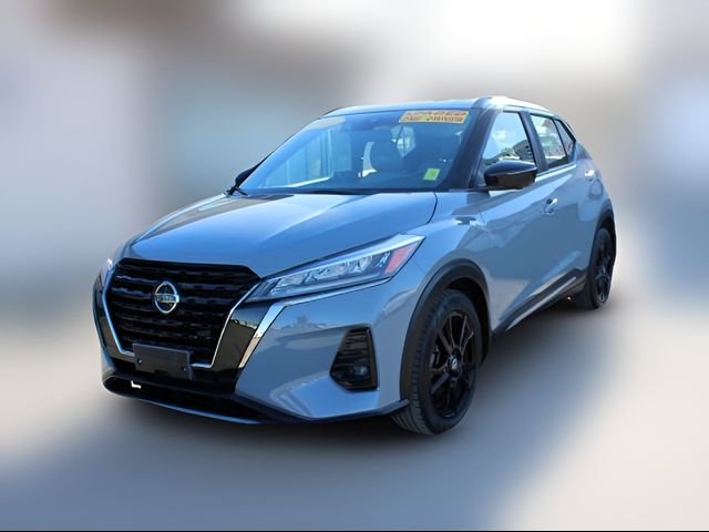 2021 Nissan Kicks SR