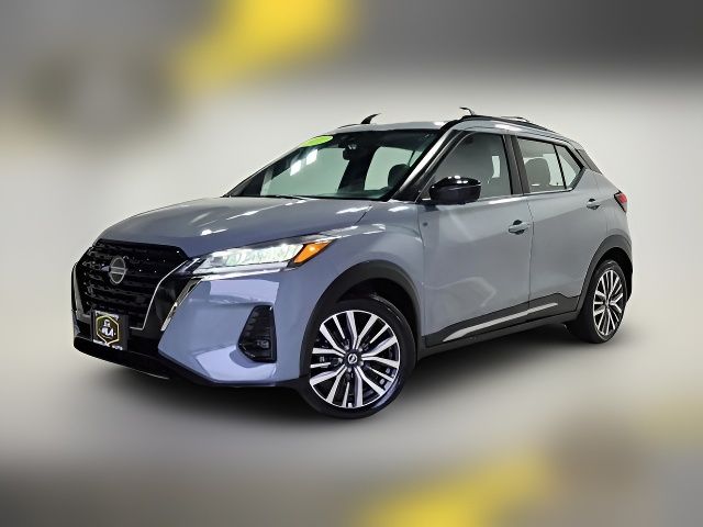 2021 Nissan Kicks SR