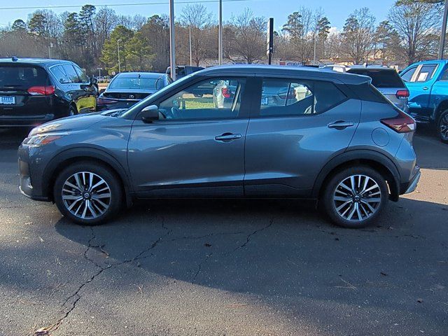 2021 Nissan Kicks SV