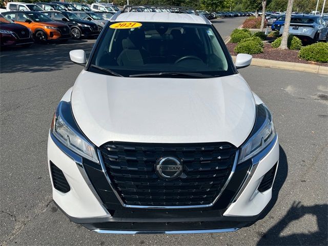 2021 Nissan Kicks SV