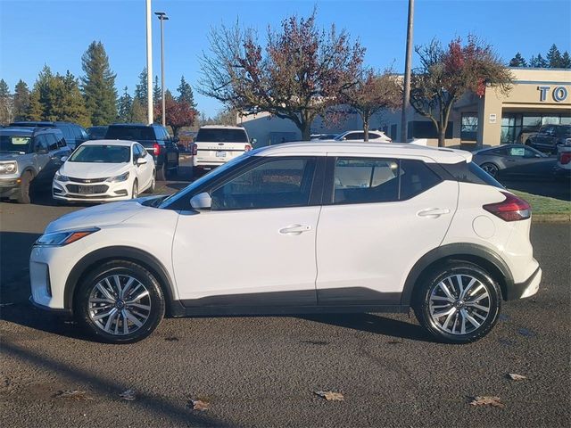 2021 Nissan Kicks SV