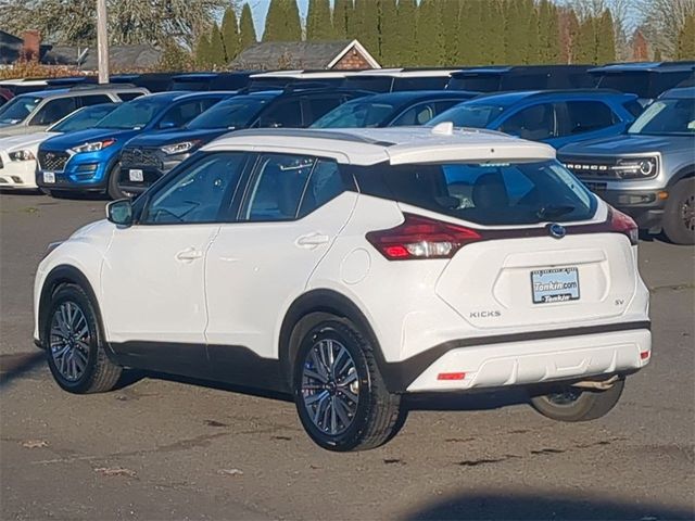 2021 Nissan Kicks SV