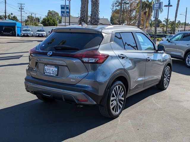 2021 Nissan Kicks SV