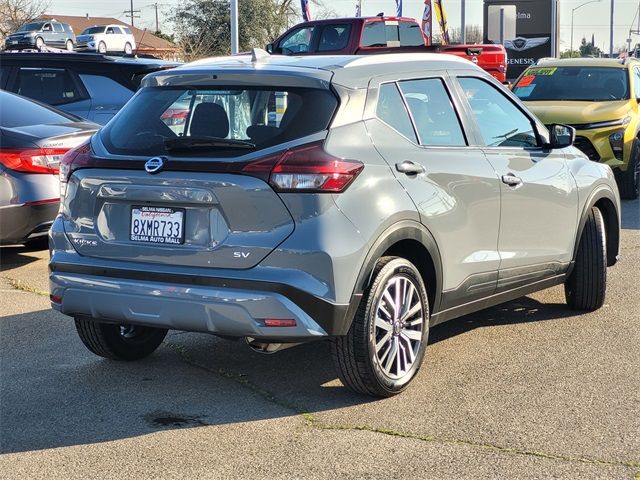 2021 Nissan Kicks SV