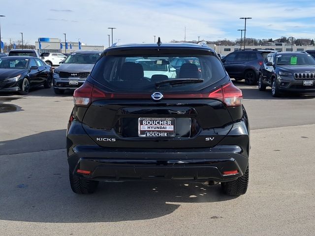 2021 Nissan Kicks SV