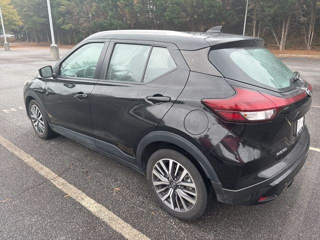 2021 Nissan Kicks SV