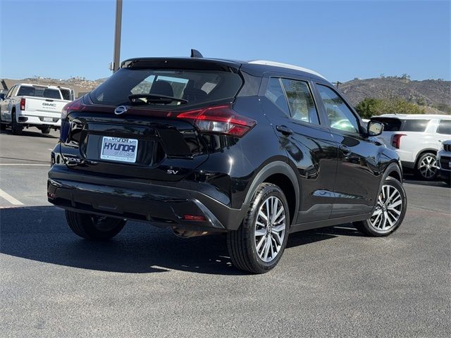 2021 Nissan Kicks SV
