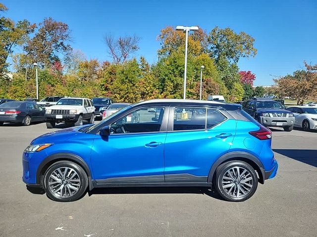 2021 Nissan Kicks SV