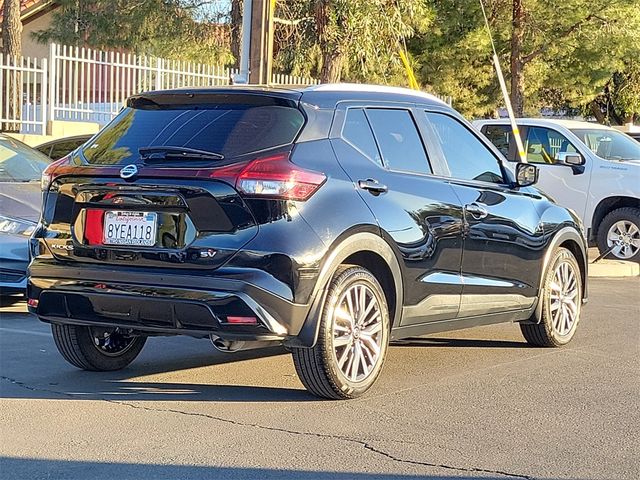 2021 Nissan Kicks SV