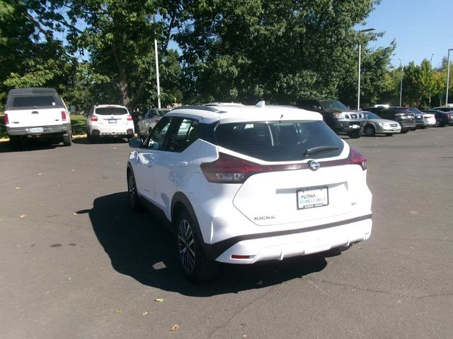 2021 Nissan Kicks SV