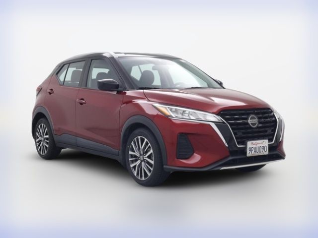 2021 Nissan Kicks SV