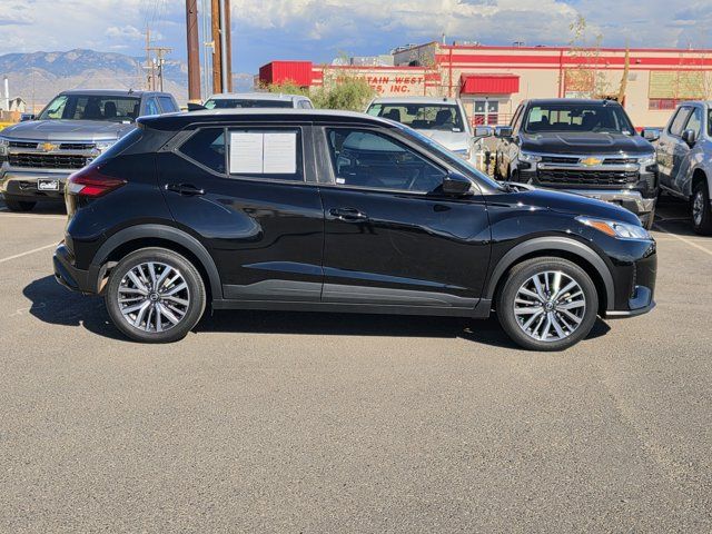2021 Nissan Kicks SV