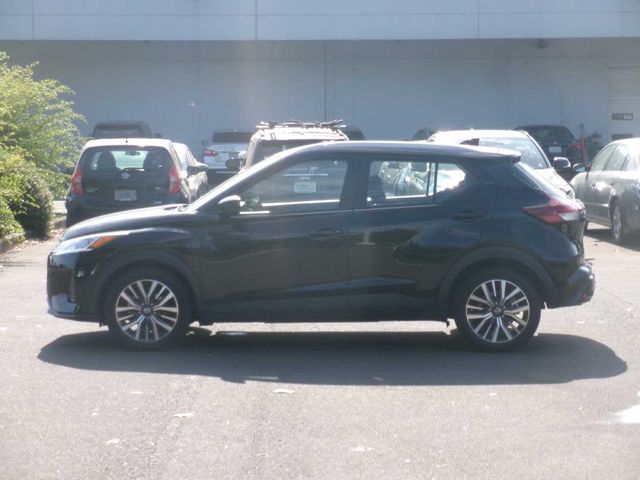 2021 Nissan Kicks SV